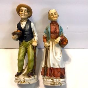 Vintage unbranded bisque figurines